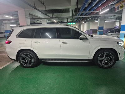 MERCEDES-BENZ GLS - 7