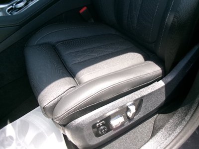 2025 BMW X6 缩略图 51