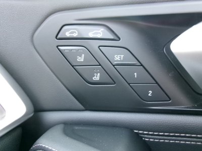 2025 BMW X6 缩略图 42