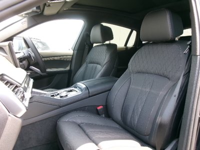 2025 BMW X6 缩略图 52