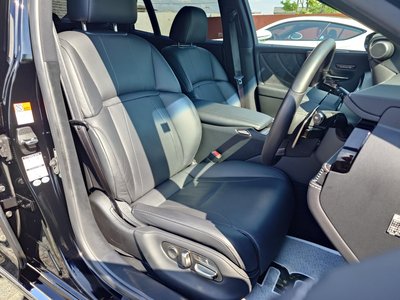 2018 Lexus LS — миниатюра 12
