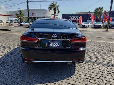 LEXUS LS - 7