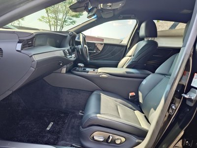2018 Lexus LS — миниатюра 20