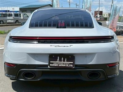 صورة 6 لـ 2025 Porsche 911