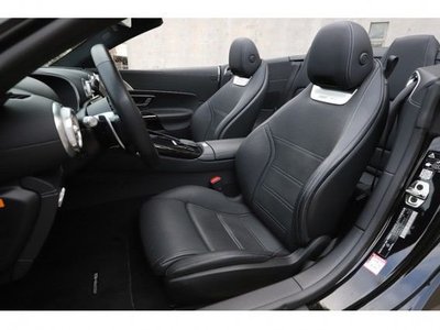 صورة 8 لـ 2024 Mercedes-BENZ SL