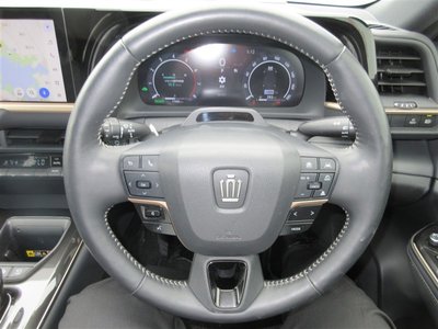 صورة 10 لـ 2023 Toyota CROWN SPORT