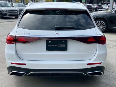 MERCEDES-BENZ E-CLASS - 8