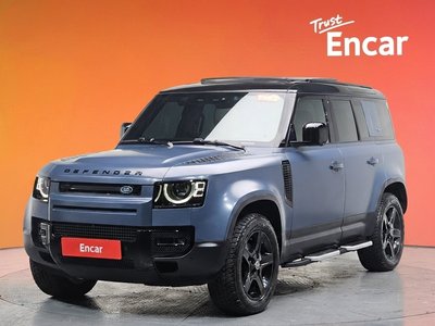 LAND ROVER DEFENDER - 1