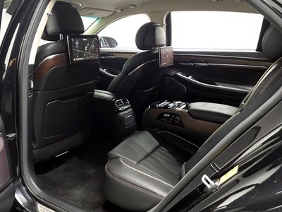 2020 Genesis G90 — миниатюра 19