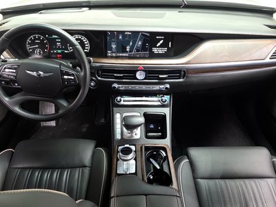 2020 Genesis G90 — фото 5