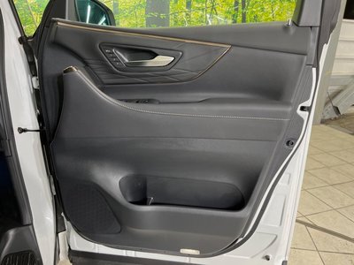 صورة مصغرة 31 لـ 2024 Toyota ALPHARD
