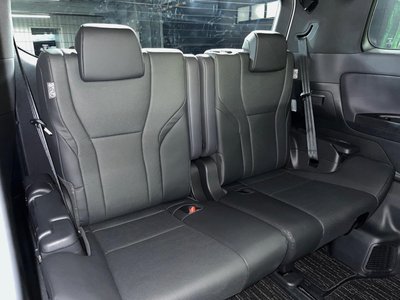 2024 Toyota ALPHARD photo 10