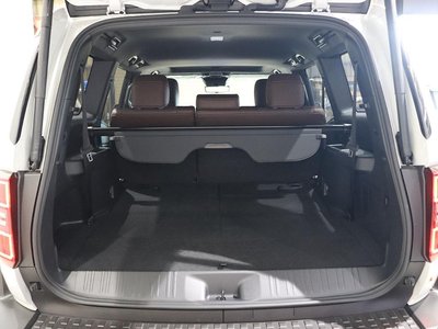 صورة مصغرة 19 لـ 2024 Toyota LAND CRUISER 250