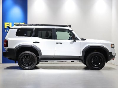 2024 Toyota LAND CRUISER 250 — фото 3