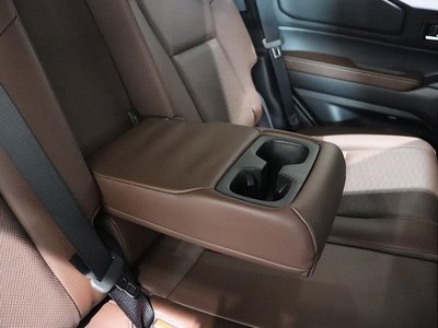 صورة مصغرة 27 لـ 2024 Toyota LAND CRUISER 250