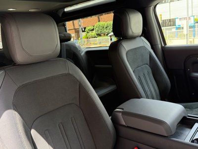 LAND ROVER DEFENDER 90 CARPATHIAN EDITION - 6