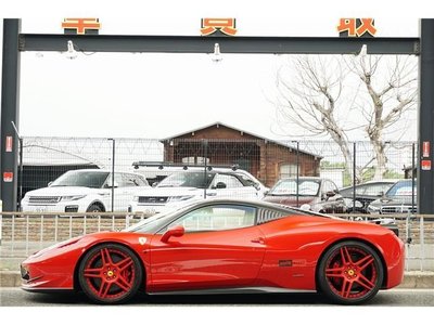 FERRARI 458 - 4