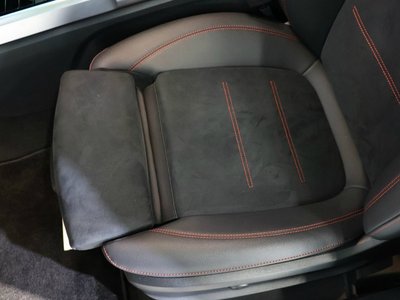 MERCEDES-BENZ GLB - 9