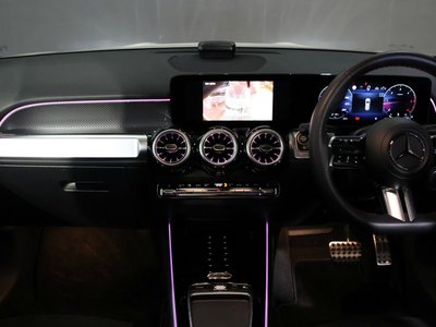 MERCEDES-BENZ GLB - 6