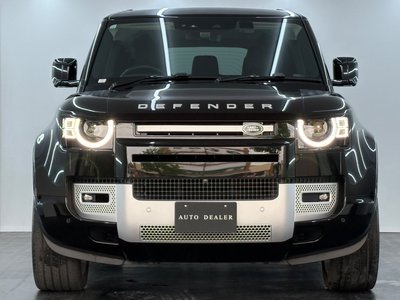 LAND ROVER DEFENDER - 4