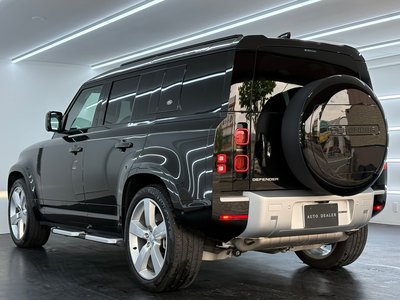 LAND ROVER DEFENDER - 7