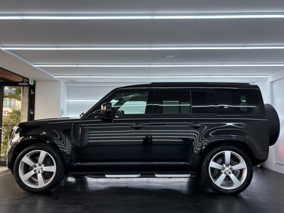 LAND ROVER DEFENDER - 6