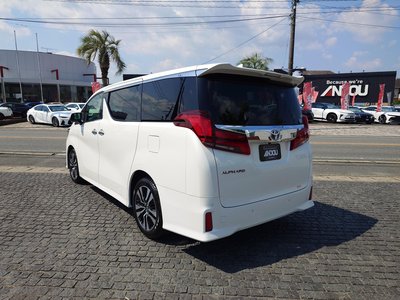 TOYOTA ALPHARD - 3