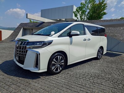 TOYOTA ALPHARD - 2