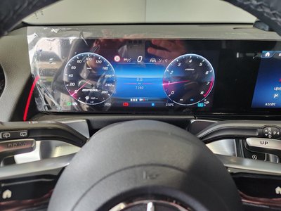 2025 Mercedes-BENZ GLB 缩略图 16