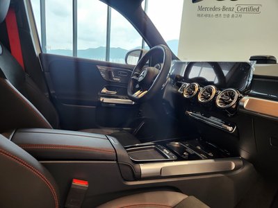 2025 Mercedes-BENZ GLB 缩略图 18