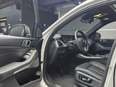 2023 BMW X7 — миниатюра 13