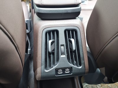 2025 BMW X1 缩略图 31