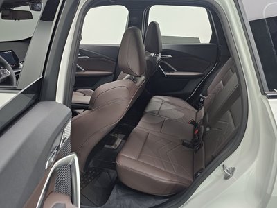 2025 BMW X1 缩略图 18