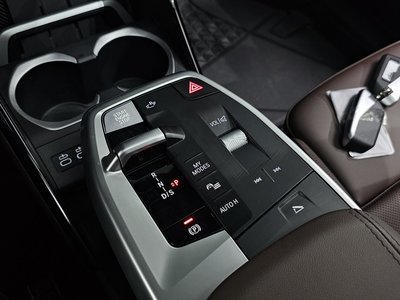 2025 BMW X1 缩略图 12