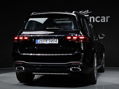 MERCEDES-BENZ GLS - 4