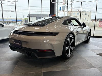 PORSCHE 911 - 2