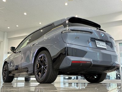 2024 BMW IX photo 7