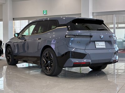 2024 BMW IX photo 5