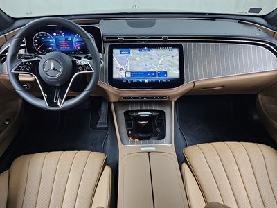 MERCEDES-BENZ E-CLASS - 5