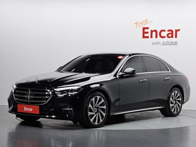 MERCEDES-BENZ E-CLASS - 1