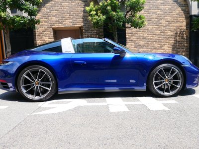 2022 Porsche 911 photo 9