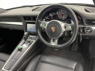 PORSCHE 911 - 8