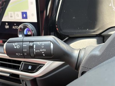 صورة مصغرة 16 لـ 2023 Lexus RX