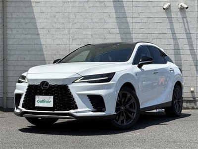 صورة 8 لـ 2023 Lexus RX