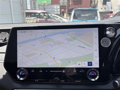 صورة مصغرة 12 لـ 2023 Lexus RX
