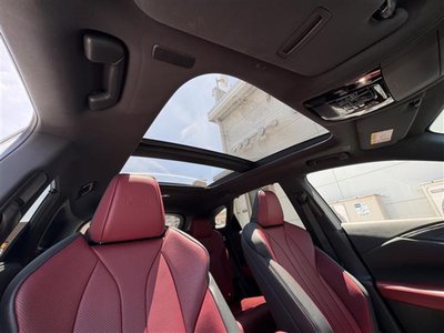 صورة مصغرة 25 لـ 2023 Lexus RX