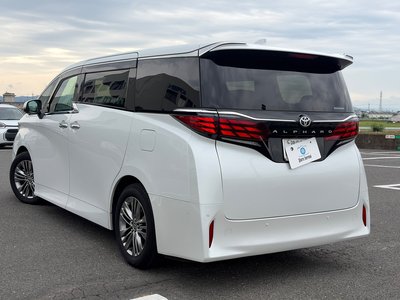 صورة 10 لـ 2024 TOYOTA ALPHARD