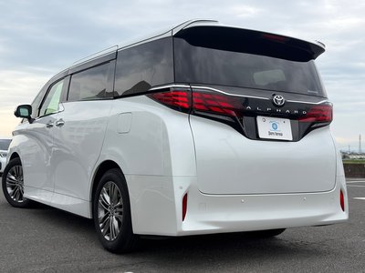 صورة 9 لـ 2024 TOYOTA ALPHARD