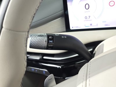 2024 Genesis G80 (RG3) thumbnail 27