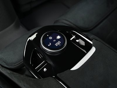 صورة مصغرة 32 لـ 2026 Ferrari PUROSANGUE